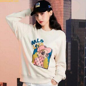 MLB Yankees / Cartoon Girl Sweater